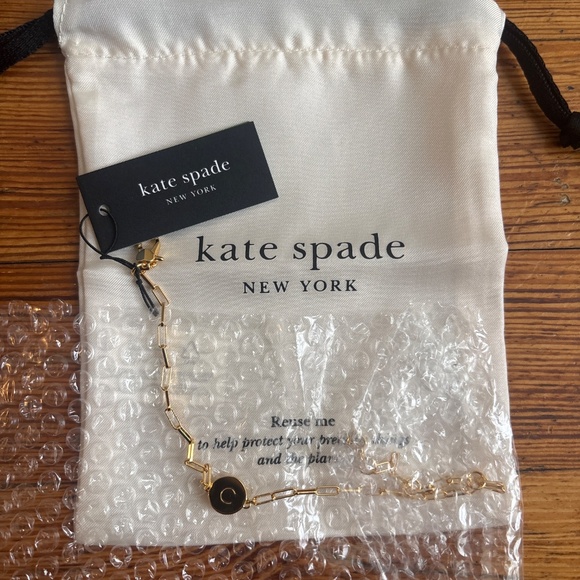 Kate Spade "C" initial paperclip link style bracelet with clasp - Picture 2 of 3